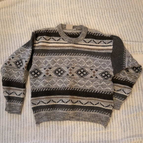 True Vintage 90s Wool Knit Sweater - Picture 2 of 2